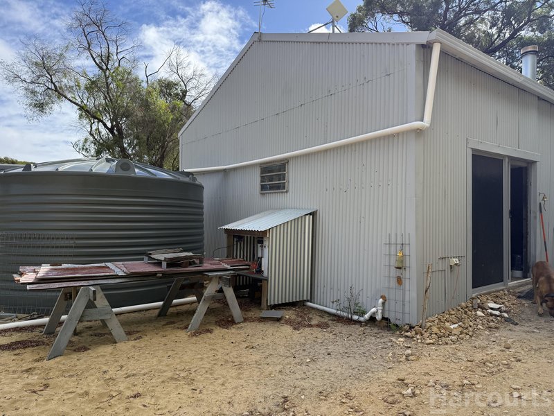 Photo - 192 Newnham Road, Lake Clifton WA 6215 - Image 17