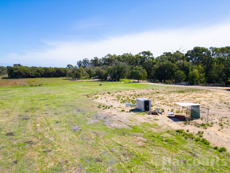 Photo - 192 Newnham Road, Lake Clifton WA 6215 - Image 21