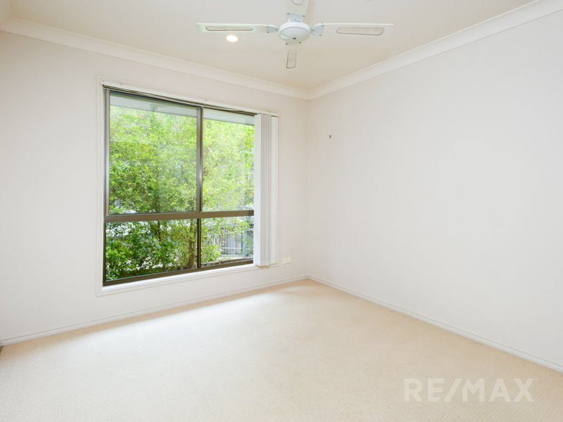 Photo - 19/2 North Shore Avenue, Varsity Lakes QLD 4227 - Image 7