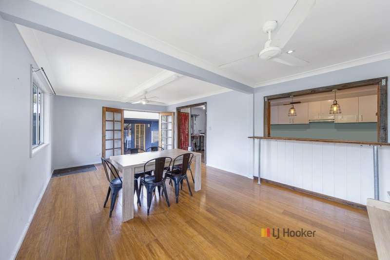 Photo - 192 Scenic Drive, Budgewoi NSW 2262 - Image 11