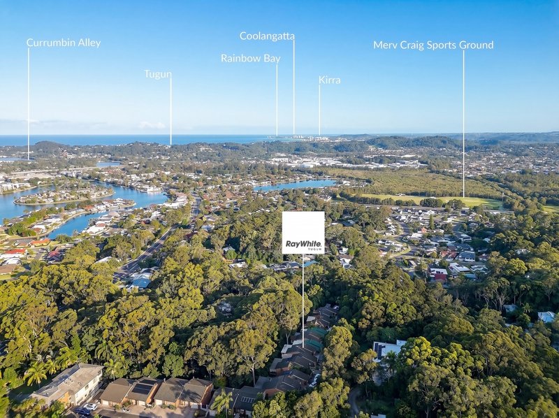 Photo - 19/2 Simpsons Road, Currumbin Waters QLD 4223 - Image 4