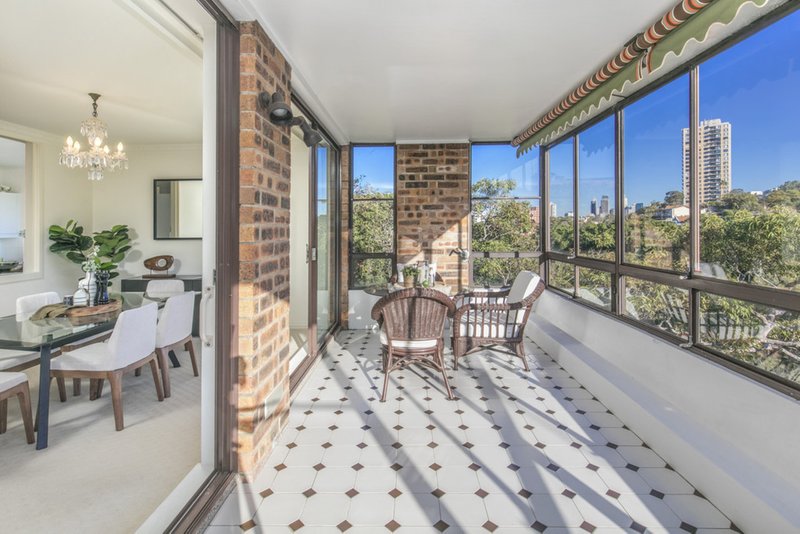 Photo - 19/2 Spruson Street, Neutral Bay NSW 2089 - Image 6