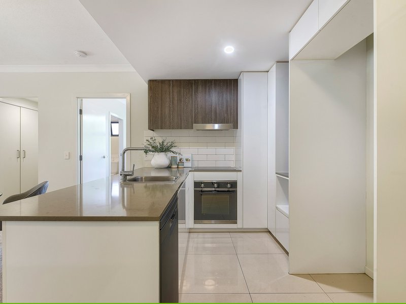 Photo - 19/20-24 Colton Avenue, Lutwyche QLD 4030 - Image 4