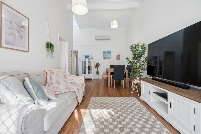 Photo - 19/208 North Beach Drive, Tuart Hill WA 6060 - Image 2