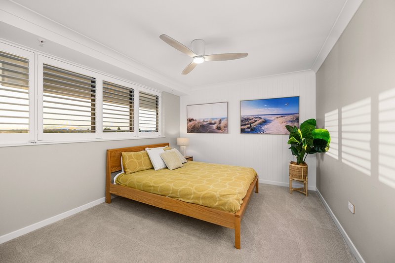 Photo - 19/21 Bayview Street, Runaway Bay QLD 4216 - Image 17