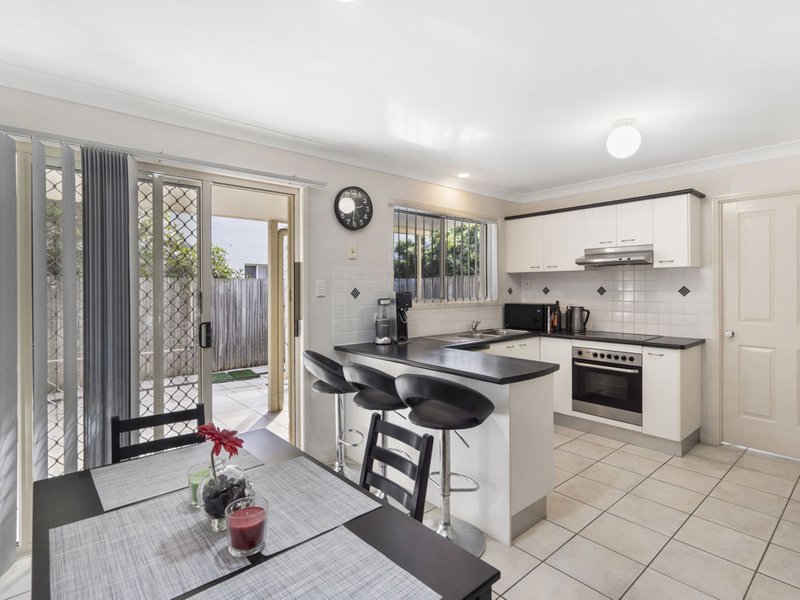 Photo - 19/21 Chessom Street, Mitchelton QLD 4053 - Image 4