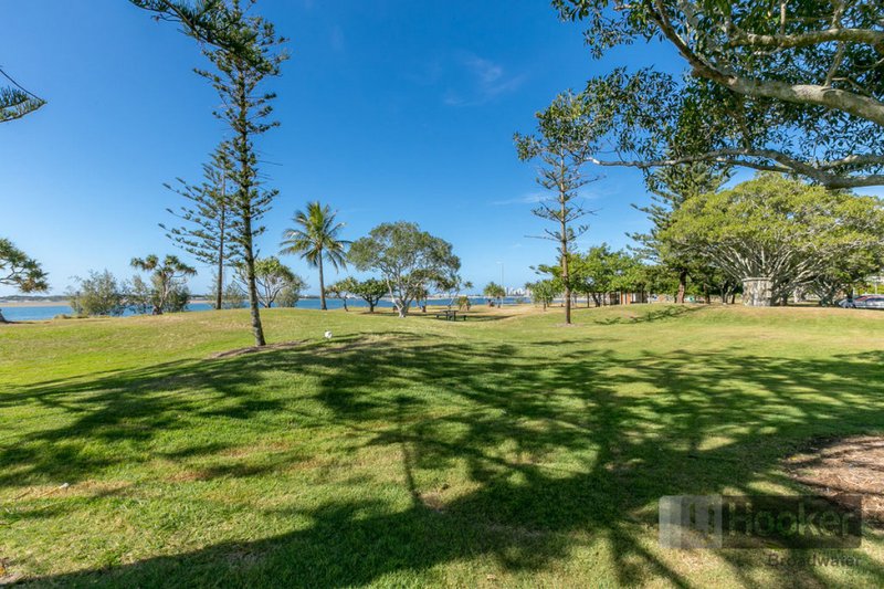 Photo - 19/224 Marine Parade, Labrador QLD 4215 - Image 11