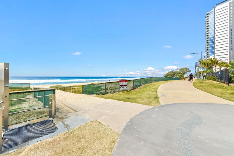 Photo - 19/23-25 Northcliffe Terrace, Surfers Paradise QLD 4217 - Image 25