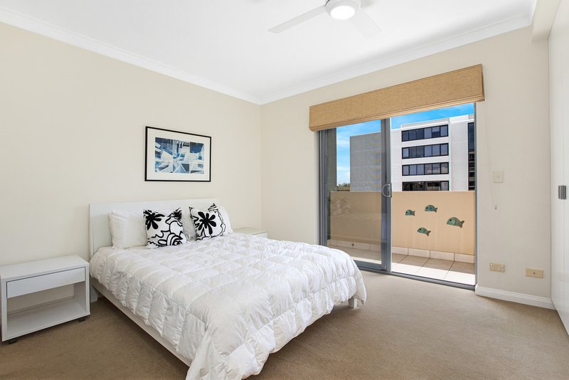 Photo - 19/26-30 Ocean Street North, Bondi NSW 2026 - Image 4