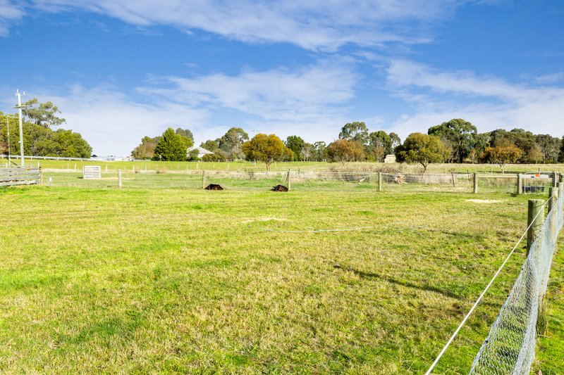 Photo - 1928 Glenelg Highway, Scarsdale VIC 3351 - Image 16