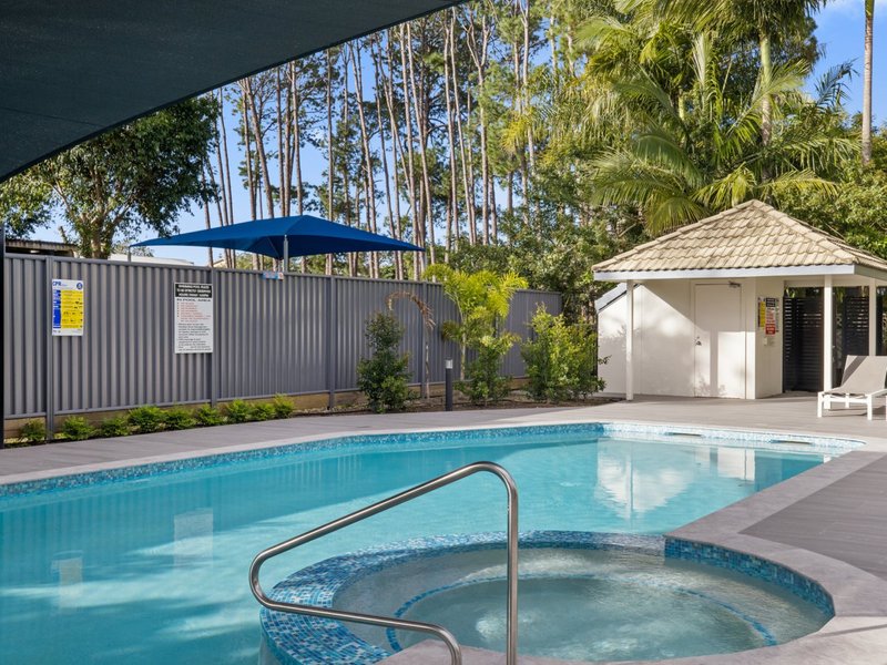 Photo - 19/29A Burleigh Street, Burleigh Heads QLD 4220 - Image 16