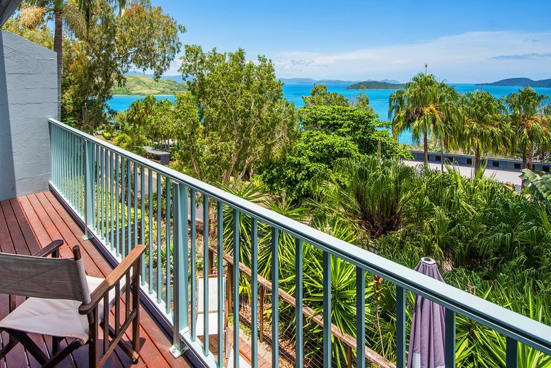 Photo - 19/3 Banksia Court Sunset Waters, Hamilton Island QLD 4803 - Image 2