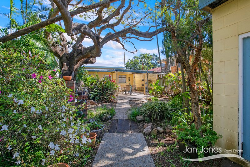 Photo - 193 Beaconsfield Terrace, Brighton QLD 4017 - Image 11