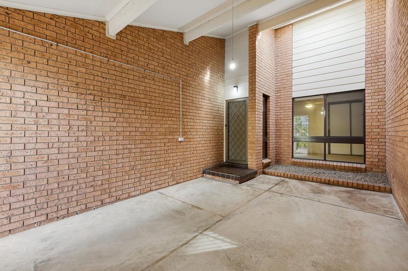 Photo - 1/93 Bridge Road, Westmead NSW 2145 - Image 2