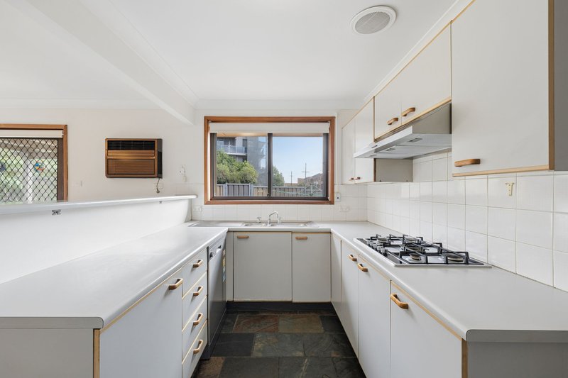 Photo - 1/93 Bridge Road, Westmead NSW 2145 - Image 3