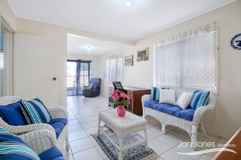 Photo - 193 Duffield Road, Clontarf QLD 4019 - Image 12