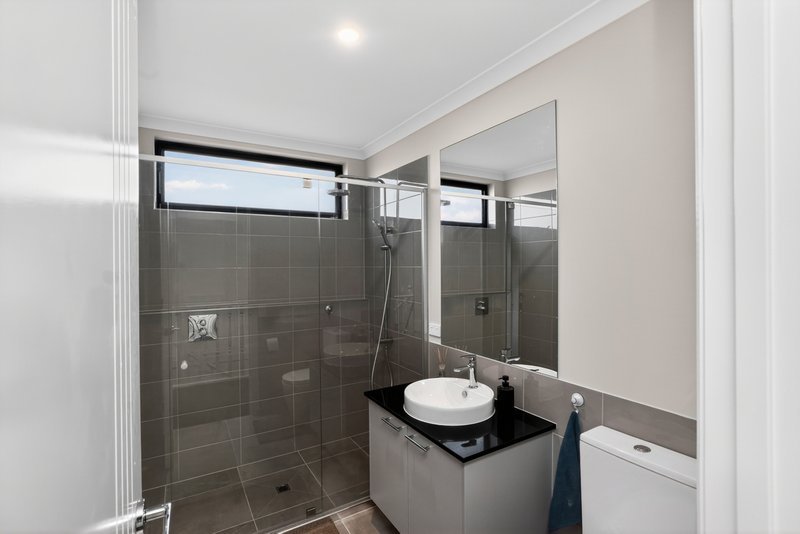 Photo - 193 Dyson Drive, Alfredton VIC 3350 - Image 9