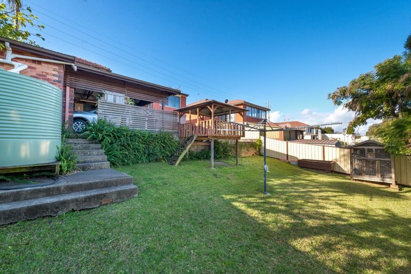 Photo - 193 Flagstaff Road, Lake Heights NSW 2502 - Image 8