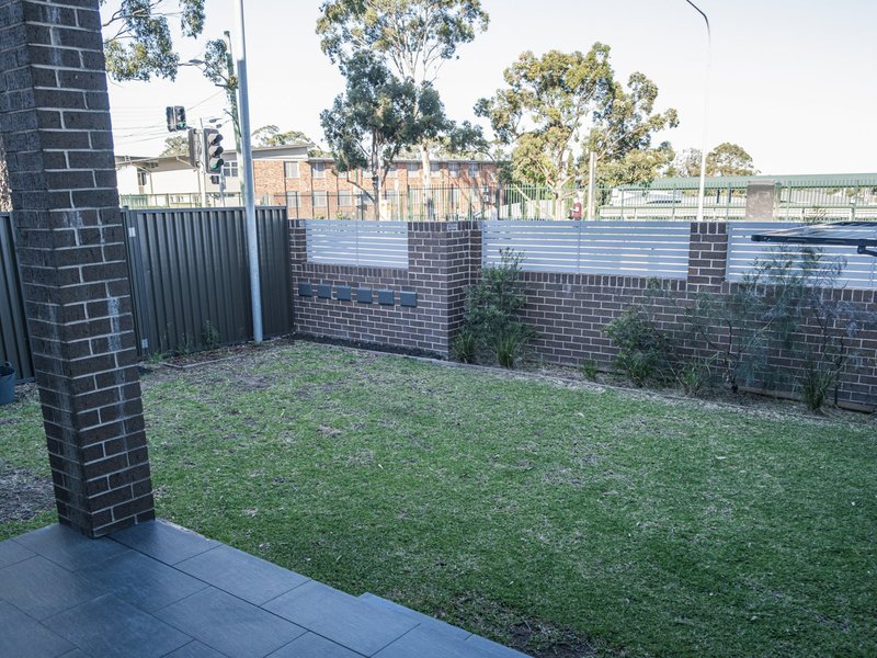 Photo - 1/93 Sherwood Road, Merrylands NSW 2160 - Image 6