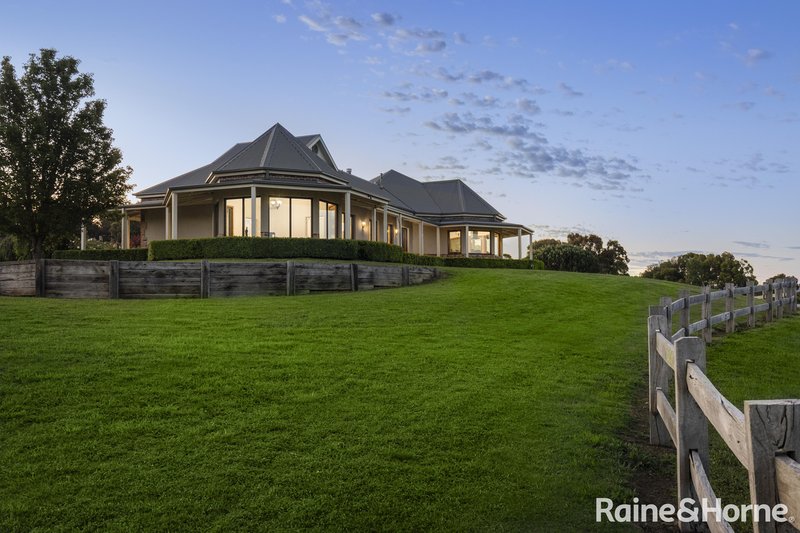 Photo - 193 Short Road, Gisborne VIC 3437 - Image 9