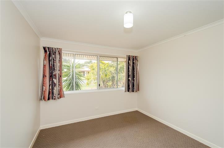 Photo - 193 Sun Valley Road, Kin Kora QLD 4680 - Image 8