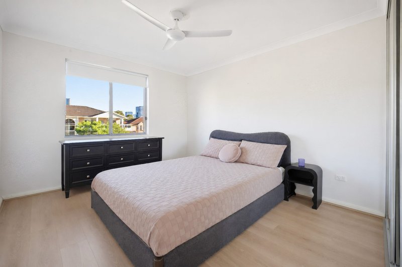 Photo - 19/30-34 Gladstone Street, North Parramatta NSW 2151 - Image 5