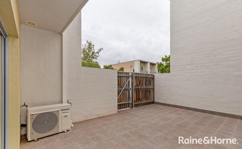 Photo - 19/30 Ijong Street, Braddon ACT 2612 - Image 10