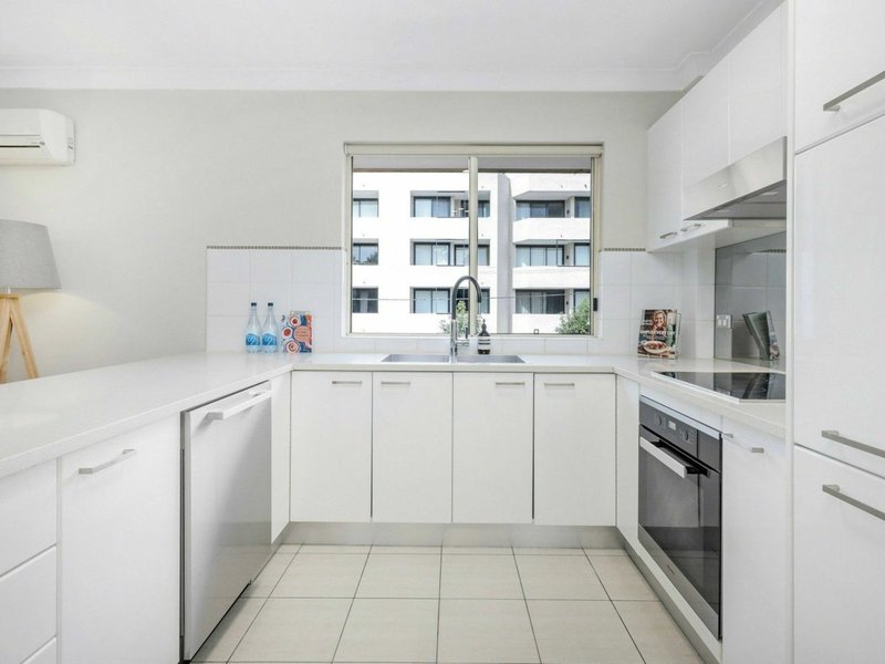 Photo - 19/34-38 Park Avenue, Burwood NSW 2134 - Image 4