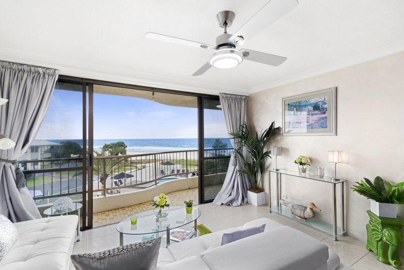 Photo - 19/387 Golden Four Drive, Tugun QLD 4224 - Image 11