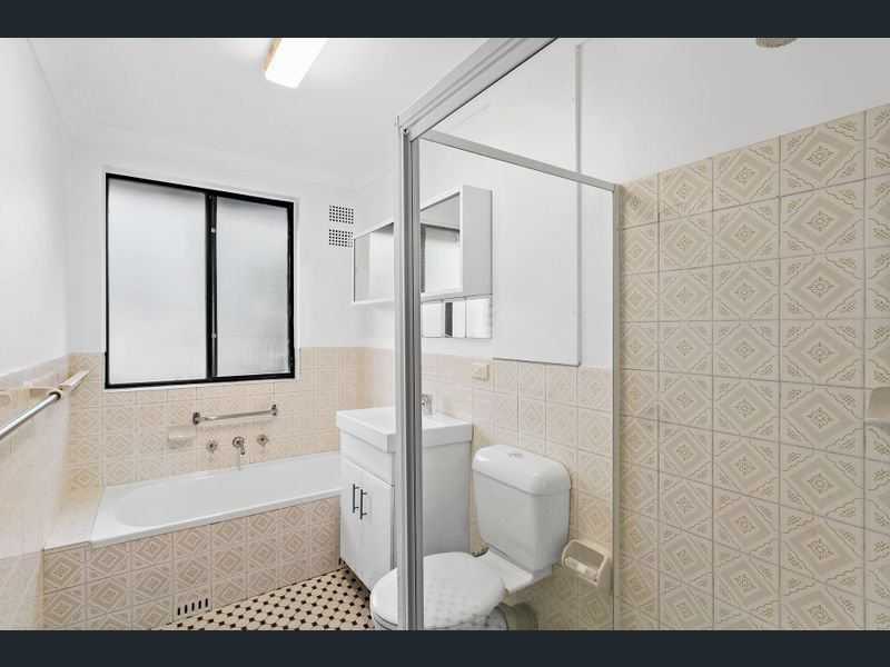 Photo - 19/4-10 Darling Street, Kensington NSW 2033 - Image 4