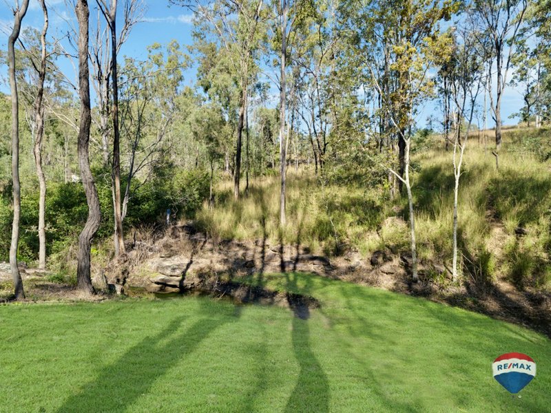 Photo - 194-200 Stephens Place, Kooralbyn QLD 4285 - Image 12