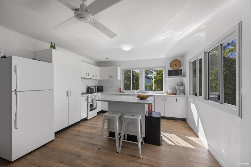 Photo - 194 Boundary Street, Railway Estate QLD 4810 - Image 2