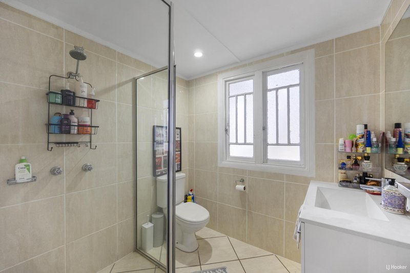 Photo - 194 Boundary Street, Railway Estate QLD 4810 - Image 6