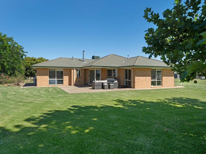 194 Coach Road, Benalla VIC 3672