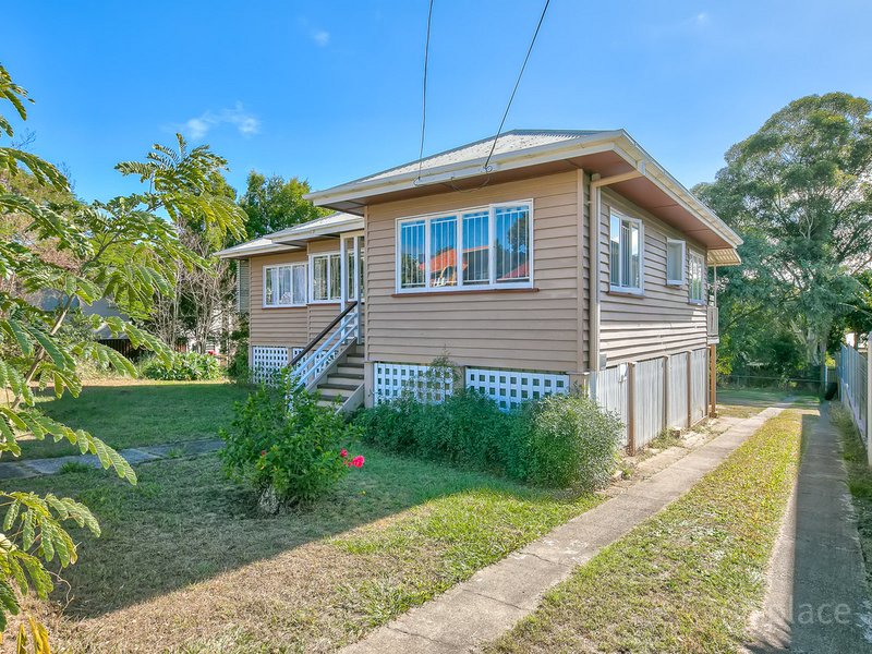 Photo - 194 Cracknell Road, Tarragindi QLD 4121 - Image 15