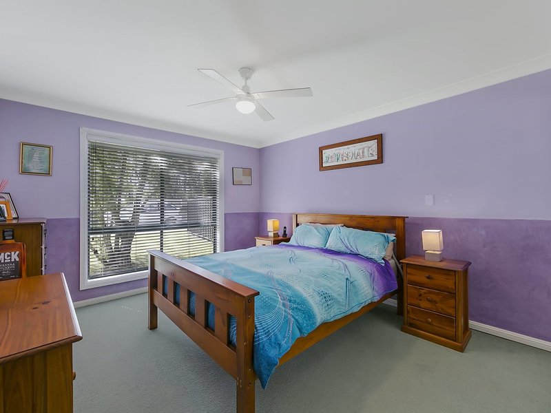 Photo - 194 Elizabeth Bay Drive, Lake Munmorah NSW 2259 - Image 8