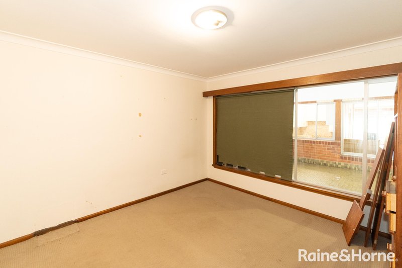 Photo - 1/94 Fitzmaurice Street, Wagga Wagga NSW 2650 - Image 6