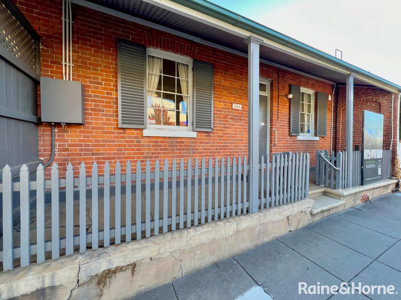 194 Howick Street, Bathurst NSW 2795