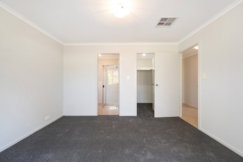 Photo - 194 Hub Drive, Aberfoyle Park SA 5159 - Image 9