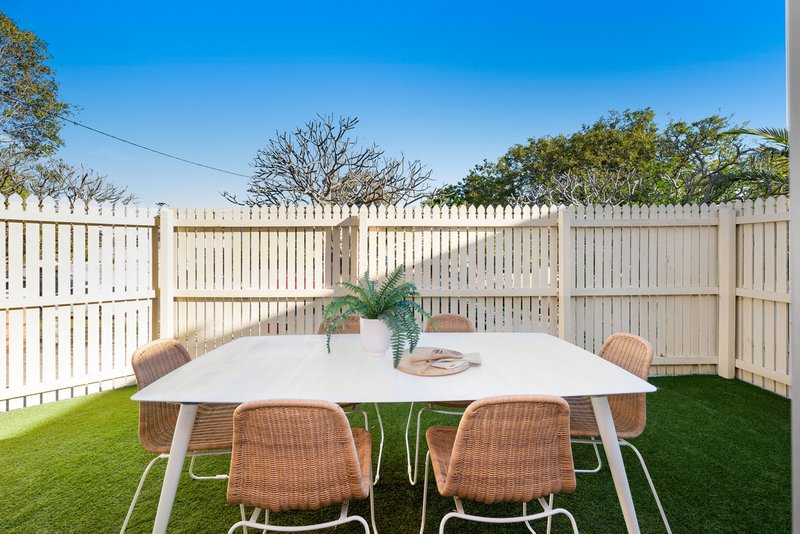 Photo - 1/94 Ison Street, Morningside QLD 4170 - Image 7
