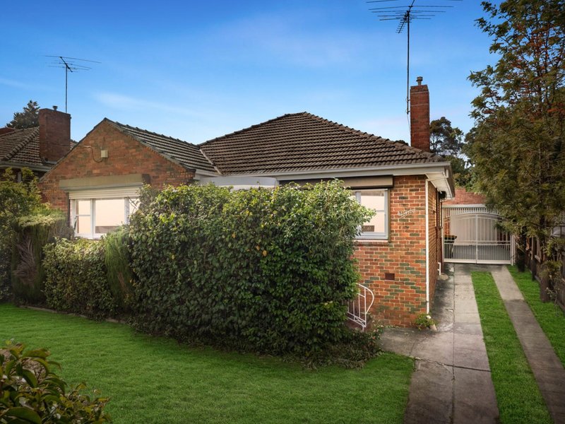 Photo - 194 Lower  Plenty Road, Rosanna VIC 3084 - Image 1