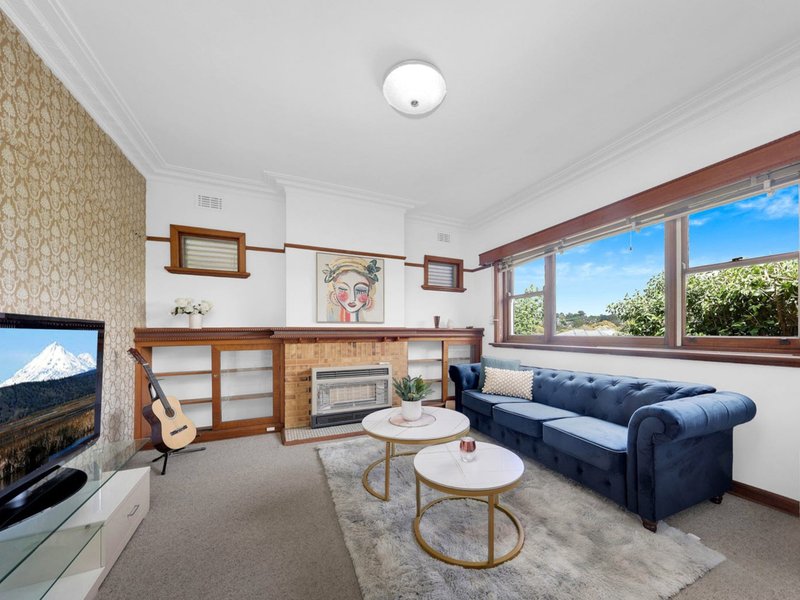 Photo - 194 Lower  Plenty Road, Rosanna VIC 3084 - Image 2