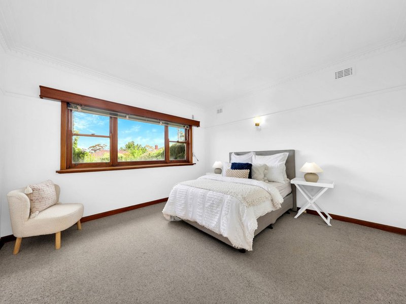 Photo - 194 Lower  Plenty Road, Rosanna VIC 3084 - Image 5