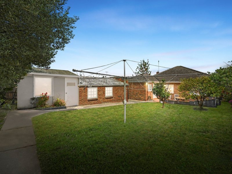 Photo - 194 Lower  Plenty Road, Rosanna VIC 3084 - Image 10