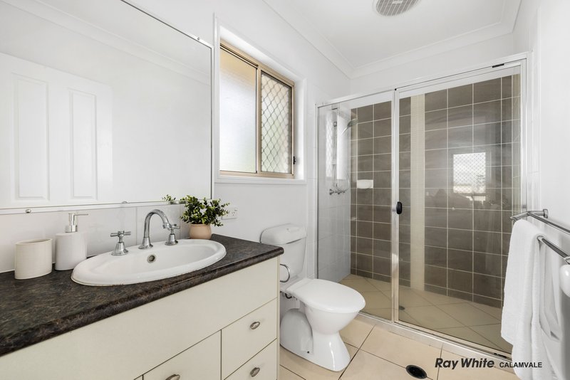 Photo - 194 Macquarie Way, Drewvale QLD 4116 - Image 11