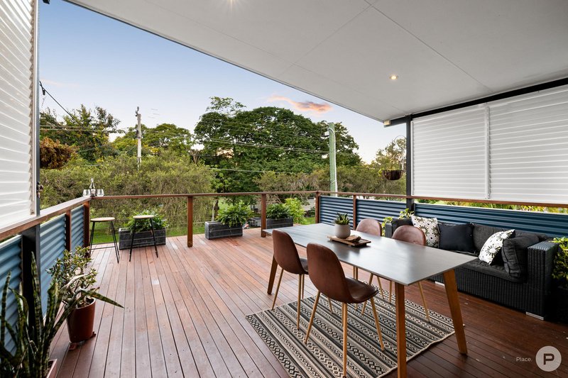 Photo - 194 Mcconaghy Street, Mitchelton QLD 4053 - Image 2