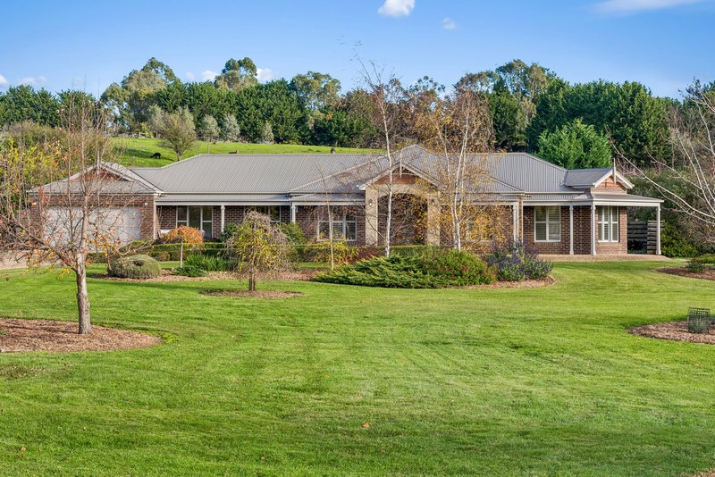 Photo - 194 Panorama Drive, Gisborne VIC 3437 - Image 1