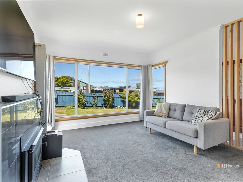 Photo - 194 Parker Street, Devonport TAS 7310 - Image 5