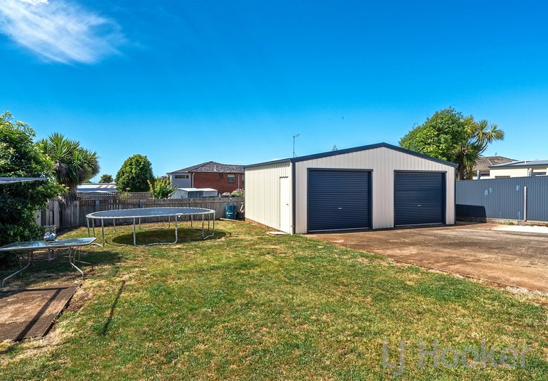 Photo - 194 Parker Street, Devonport TAS 7310 - Image 11