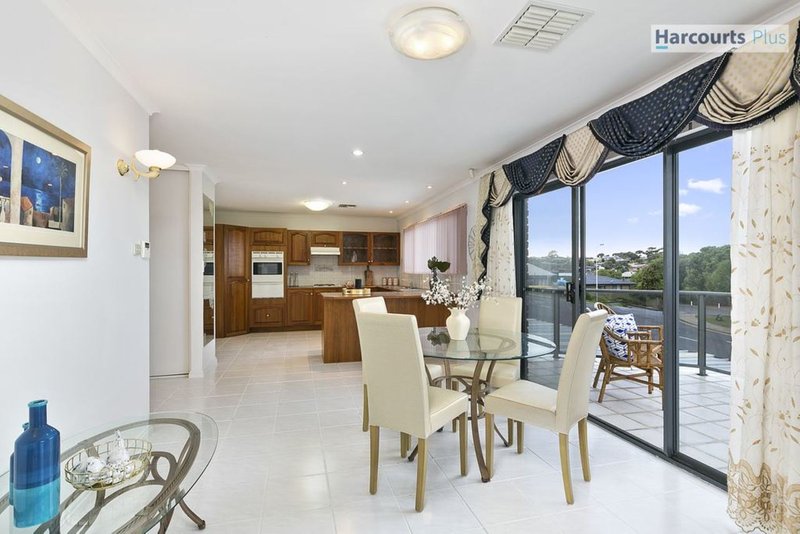 Photo - 194 Perry Barr Road, Hallett Cove SA 5158 - Image 19